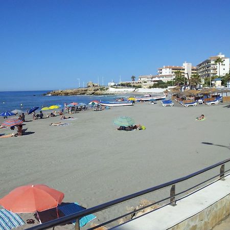Apartment Fuentes De Nerja Luaran gambar