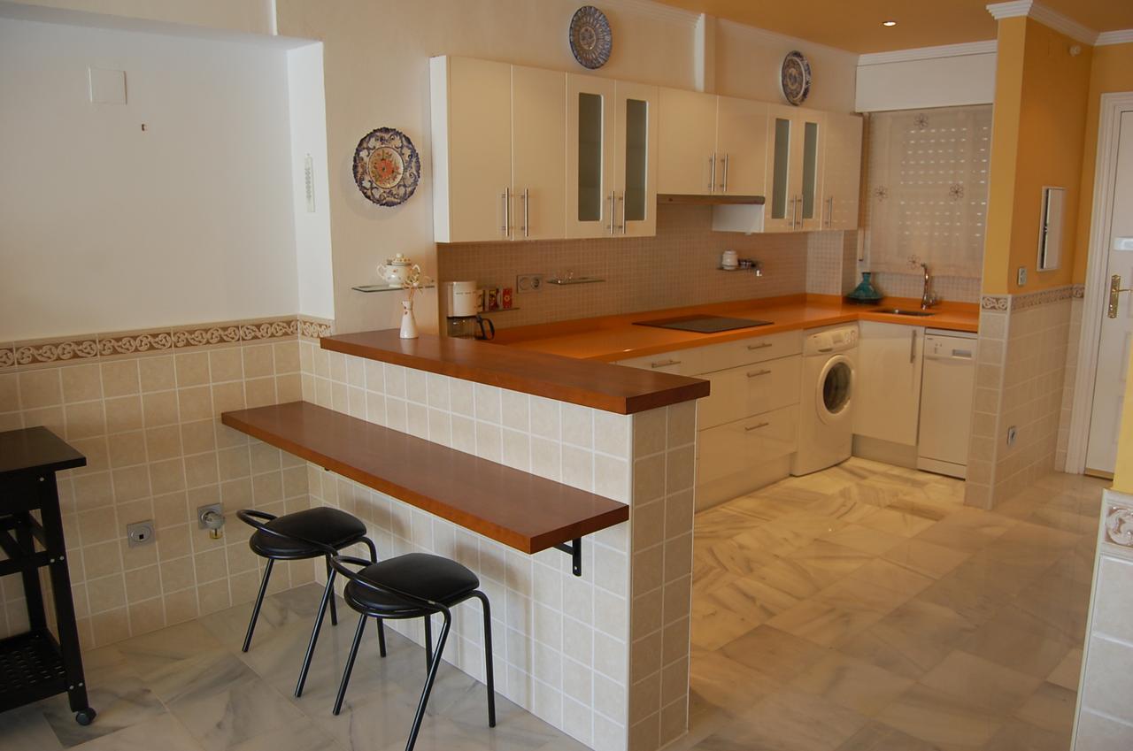 Apartment Fuentes De Nerja Luaran gambar