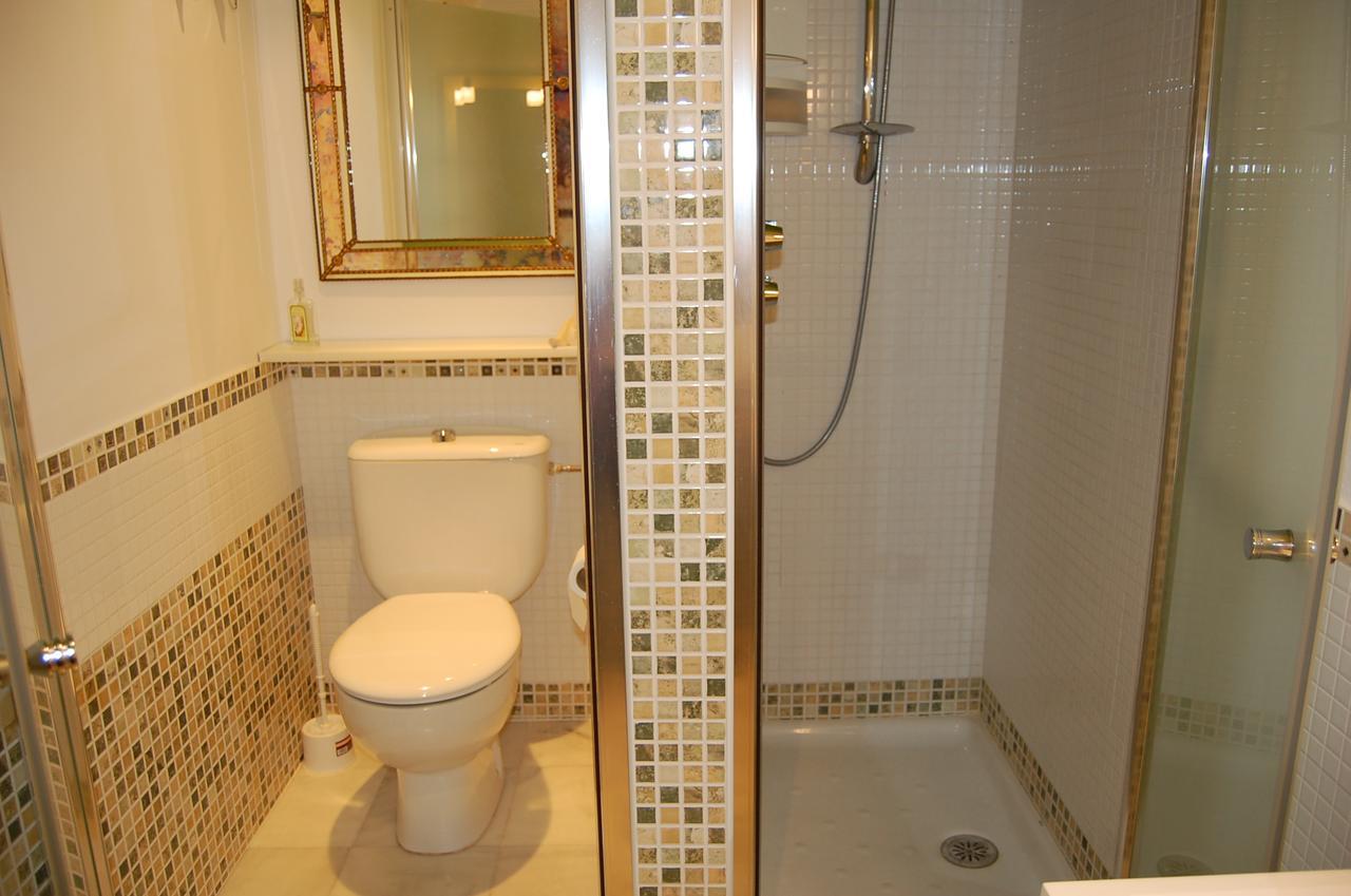 Apartment Fuentes De Nerja Luaran gambar